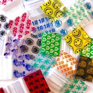 3434 .75” x .75” Apple Get Real Mix 200 Ba…